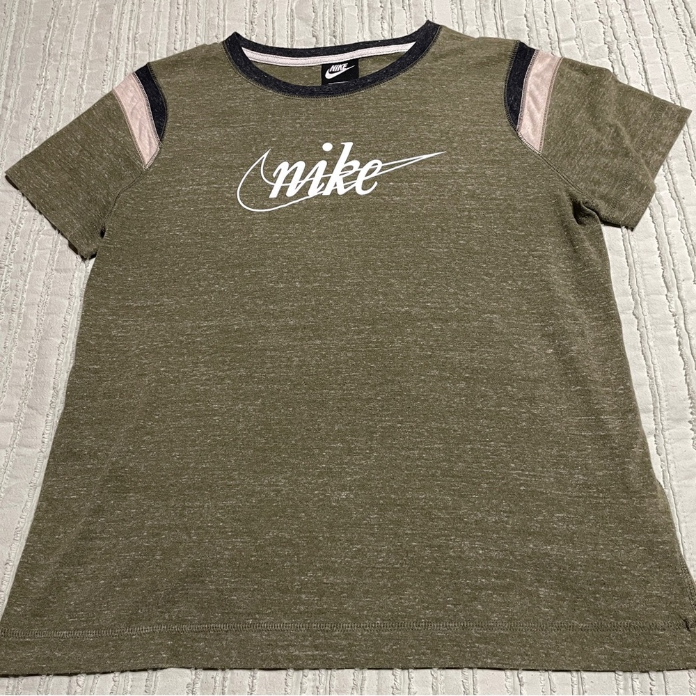 Women’s Nike Olive Shirt